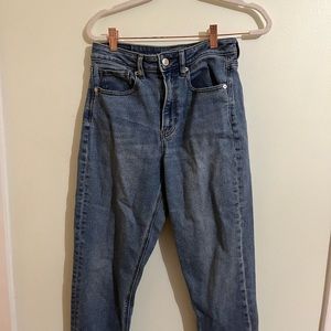 American Eagle Mom Jeans